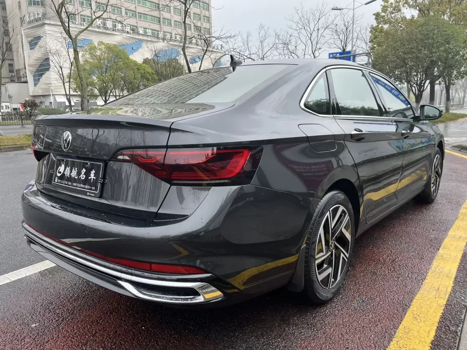 Volkswagen Sagitar Sagitar 2022 280TSI DSG Beyond Edition 2022 — thumbnail 4