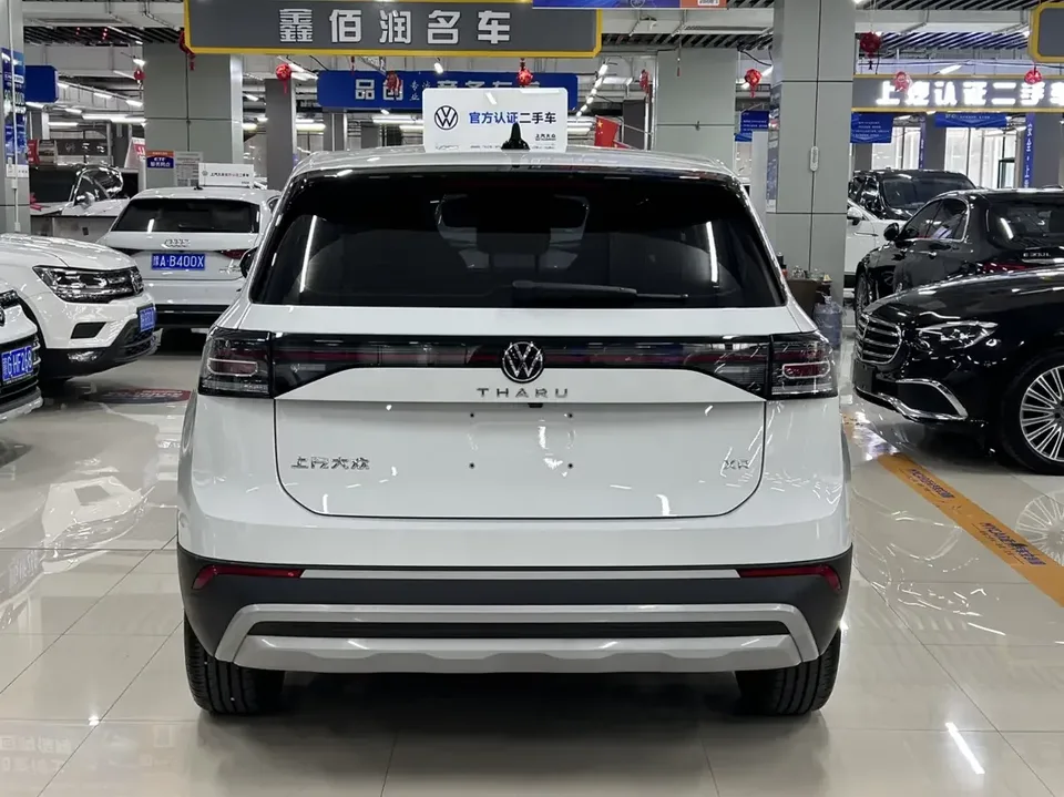 Volkswagen Tharu tuyue 2025 New 1.5L Ruijin Edition 2024 — thumbnail 2