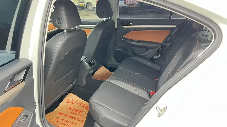 Volkswagen Bora Bora 2023 200TSI DSG Intelligent Driving Edition 2024 — thumbnail 5