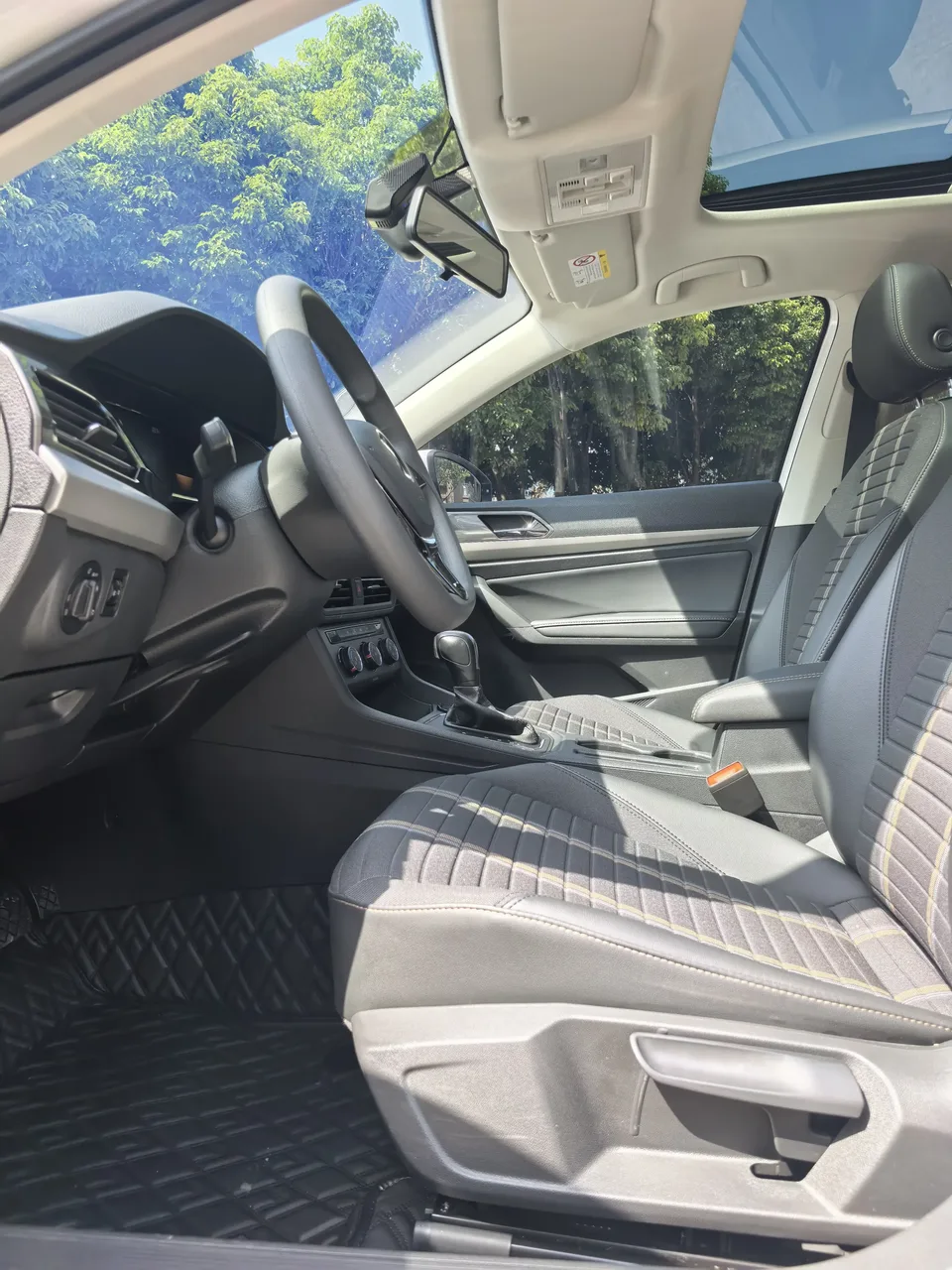 Volkswagen Lavida Lavida 2022 280TSI DSG Comfort Edition 2023 — thumbnail 4