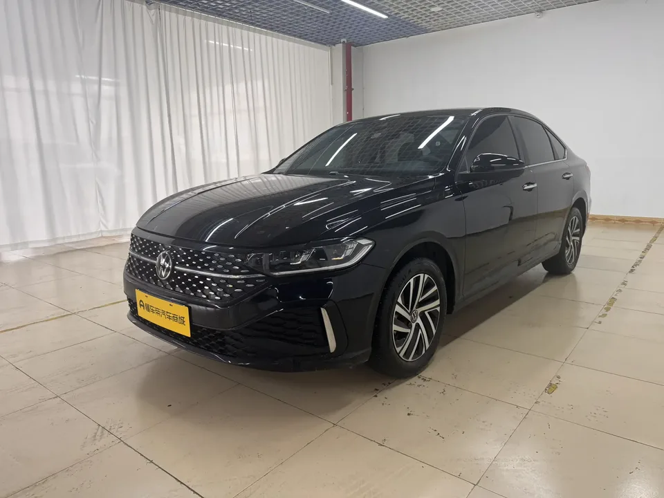 Volkswagen Lavida Lavida 2024 1.5L Automatic Starry Sky 5 Million Edition 2024 — photo 1, buy with delivery to Moscow