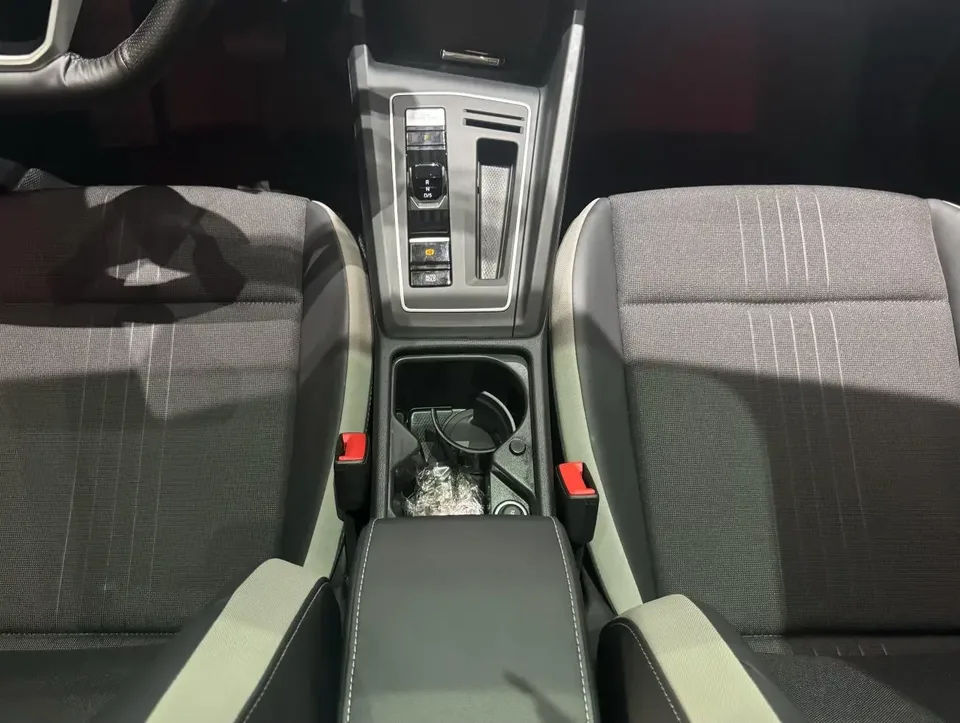 Volkswagen Golf golf 2023 280TSI DSG Pro 2023 — thumbnail 5