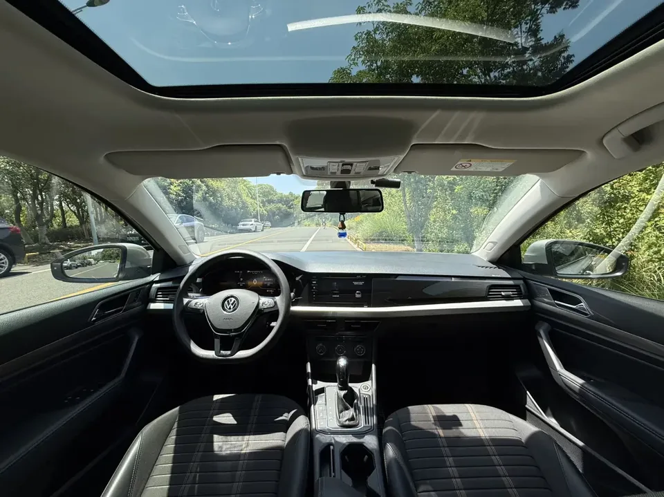 Volkswagen Lavida Lavida 2022 280TSI DSG Comfort Edition 2022 — thumbnail 3