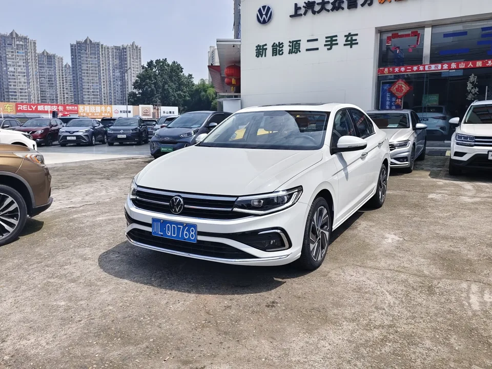 Volkswagen Bora Bora 2025 200TSI DSG Joy Travel PRO Edition 2024 — photo 1, buy with delivery to Moscow