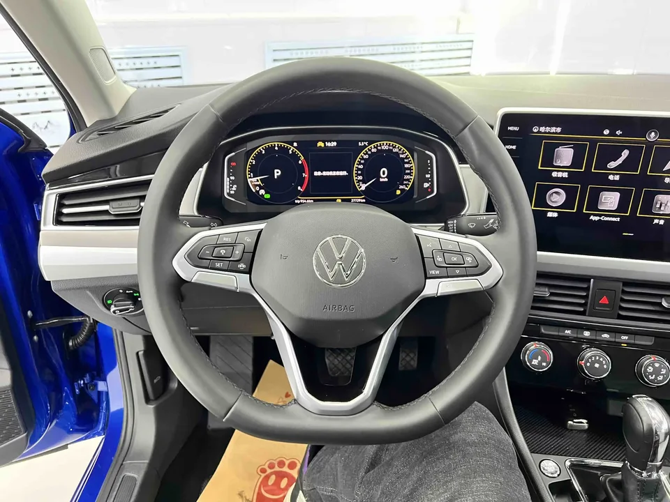 Volkswagen Bora Bora 2023 200TSI DSG Intelligent Driving PRO Edition 2023 — thumbnail 5