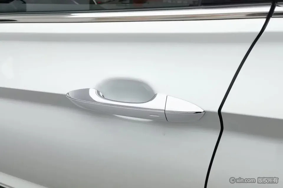 Volkswagen Sagitar Sagitar 2023 280TSI DSG Beyond Edition Plus 2023 — thumbnail 3