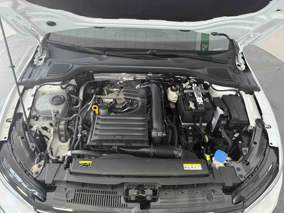 Volkswagen Golf golf 2023 280TSI DSG R-Line Lite 2023 — thumbnail 3