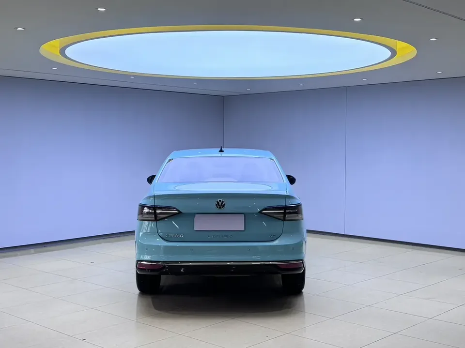 Volkswagen Lavida Lavida 2023 New 1.5L Automatic New Edition 2023 — thumbnail 2