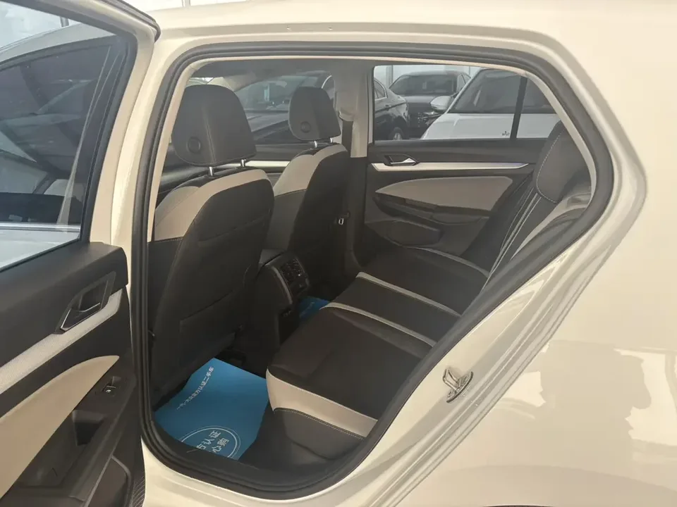 Volkswagen Golf golf 2021 280TSI DSG Pro 2022 — thumbnail 3