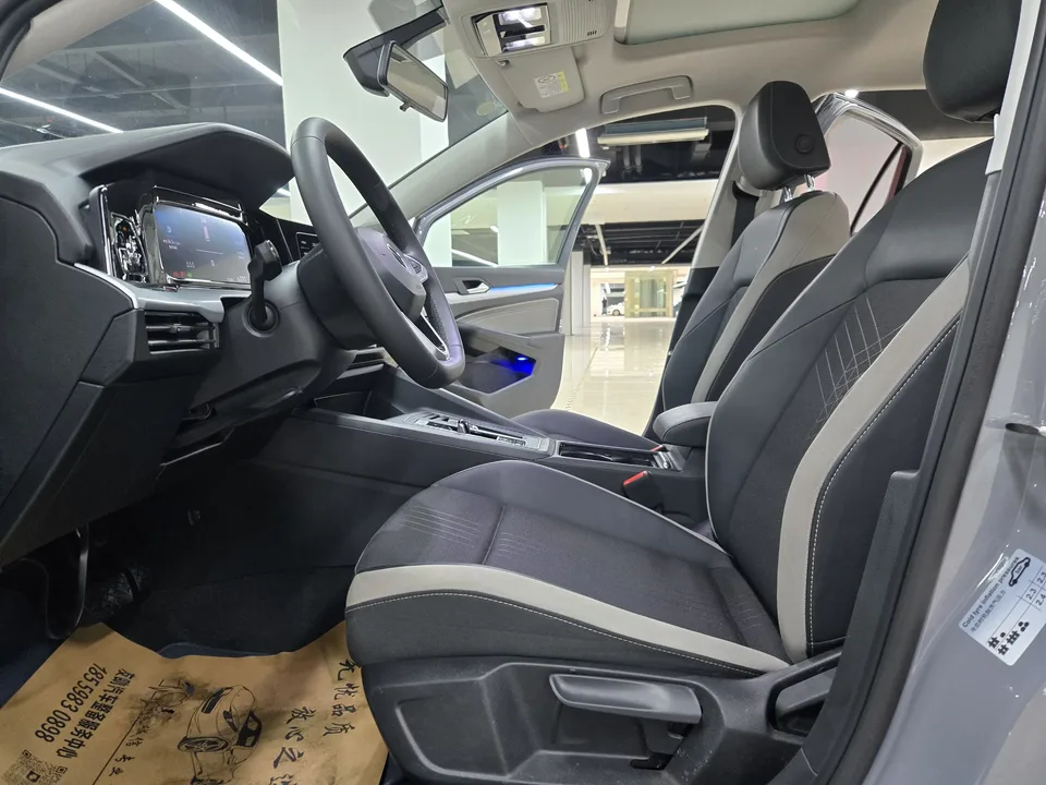 Volkswagen Golf golf 2023 280TSI DSG Pro facelift 2023 — thumbnail 5