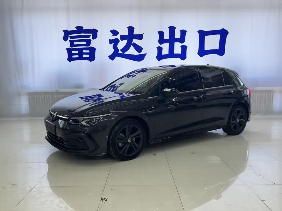 Volkswagen Golf golf 2021 280TSI DSG R-Line 2022 — photo 1, buy with delivery to Moscow