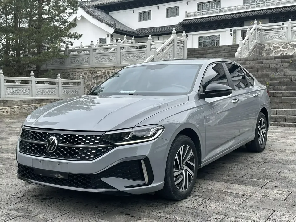 Volkswagen Lavida Lavida 2023 Modified 200TSI DSG Starry Sky Edition 2023 — photo 1, buy with delivery to Moscow