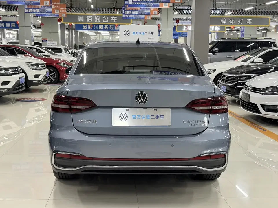 Volkswagen Lavida Lavida 2023 280TSI DSG Yongyi Edition 2022 — thumbnail 2