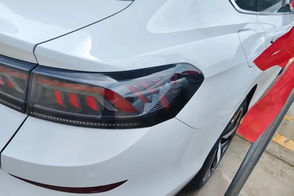 Volkswagen Lamando Lingdu 2024 Lingdu L 280TSI DSG Cool Edition 2024 — thumbnail 2