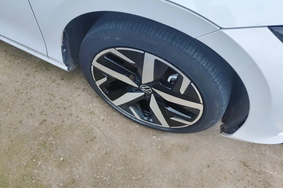 Volkswagen Lamando Lingdu 2024 Lingdu L 280TSI DSG Cool Edition 2024 — thumbnail 3