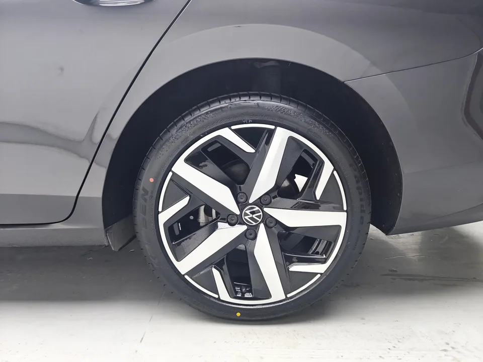 Volkswagen Lamando Lingdu 2023 Lingdu L 280TSI DSG Hot Edition 2023 — thumbnail 3