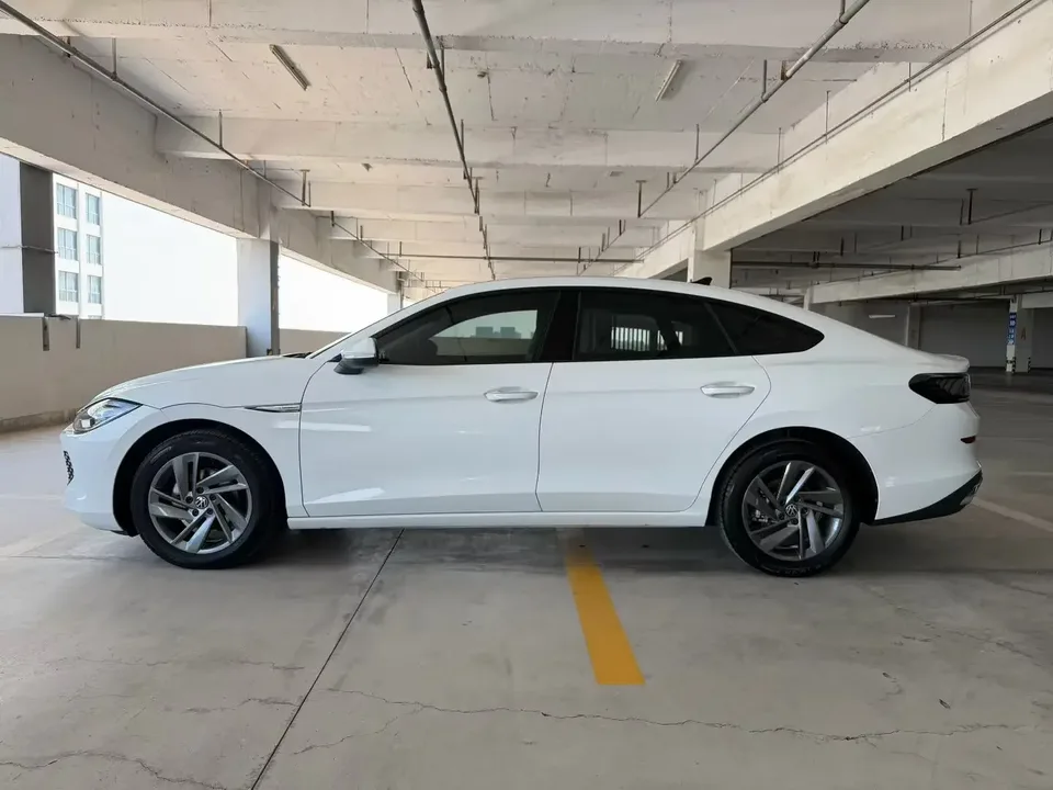 Volkswagen Lamando Lingdu 2024 Lingdu L 280TSI DSG Hot Edition 2024 — thumbnail 4