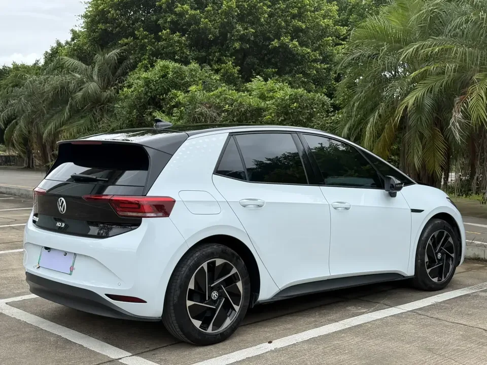 Volkswagen ID.3 Volkswagen ID.3 2022 Pure Smart Edition 2023 — thumbnail 2