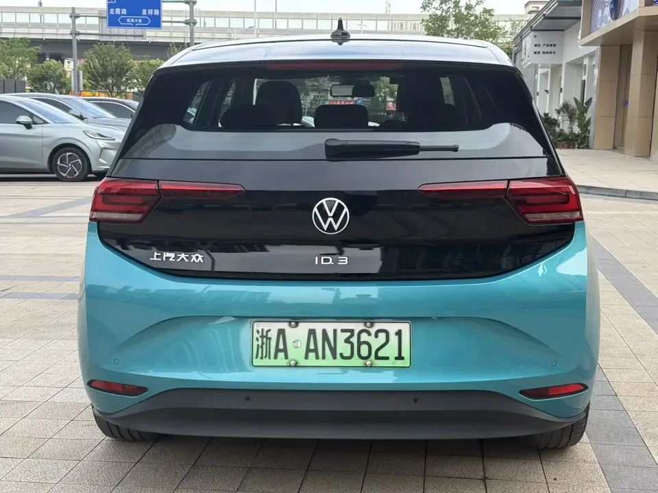 Volkswagen ID.3 Volkswagen ID.3 2023 Pure Smart Edition 2023 — миниатюра 2