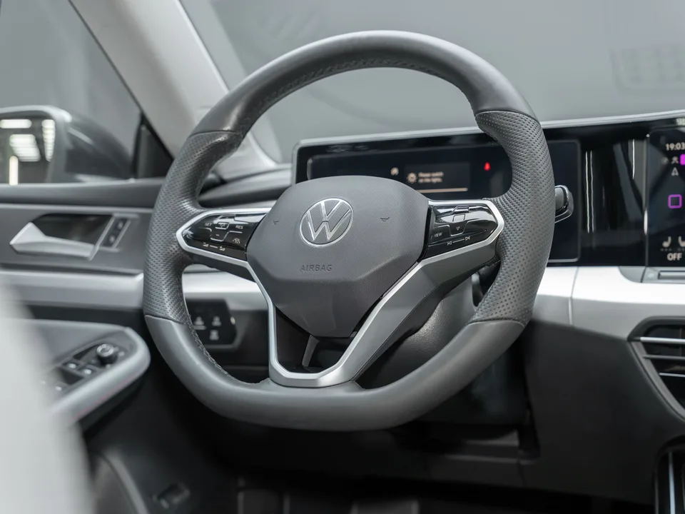 Volkswagen Lamando Lingdu 2023 Lingdu L 280TSI DSG Cool Edition 2023 — thumbnail 5