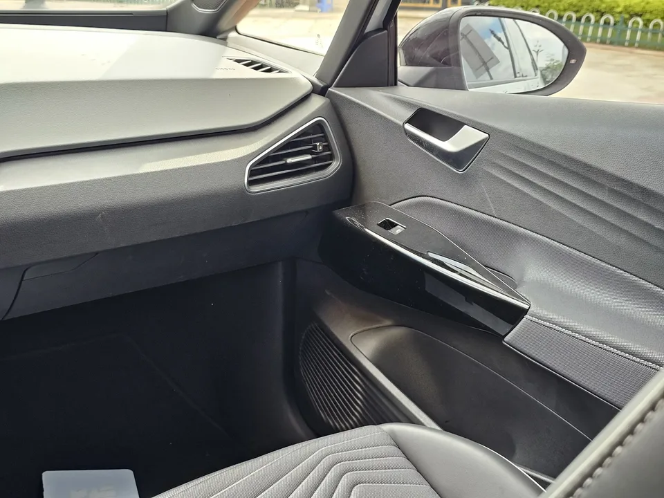 Volkswagen ID.3 Volkswagen ID.3 2023 Pure Smart Edition 2023 — thumbnail 3