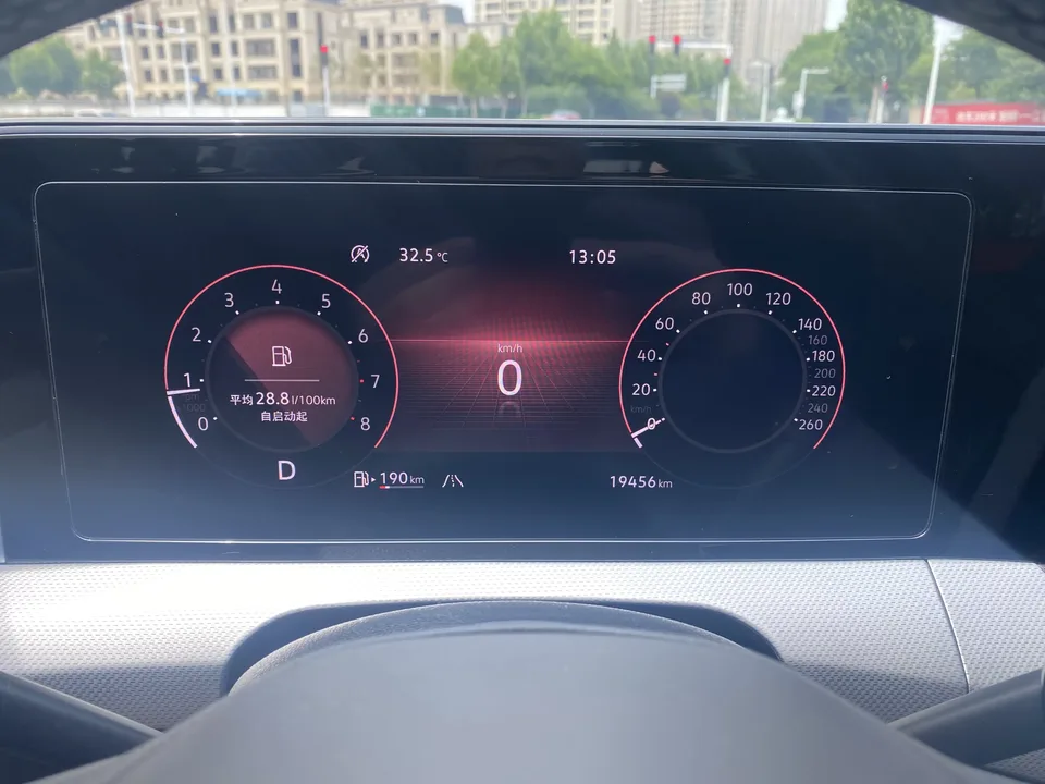 Volkswagen Lamando Lingdu 2022 Lingdu L 280TSI DSG Cool Edition 2022 — thumbnail 3