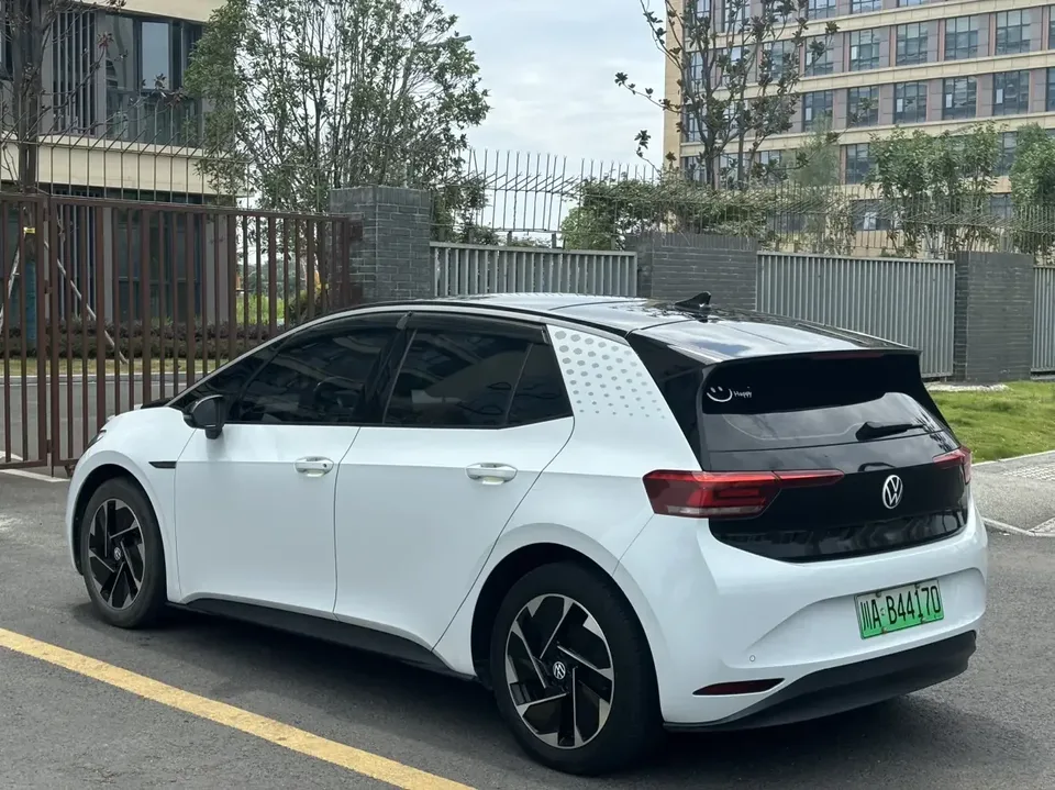 Volkswagen ID.3 Volkswagen ID.3 2023 Pure Smart Edition 2023 — thumbnail 2