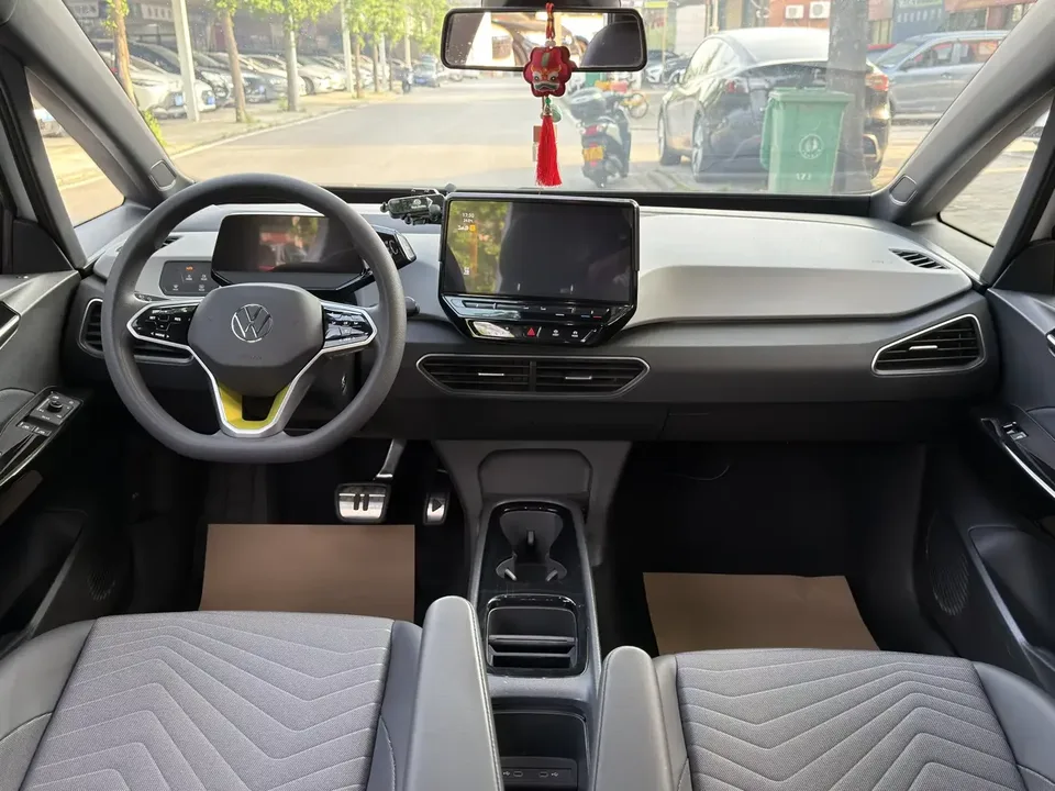 Volkswagen ID.3 Volkswagen ID.3 2023 Pure Smart Edition 2024 — thumbnail 3