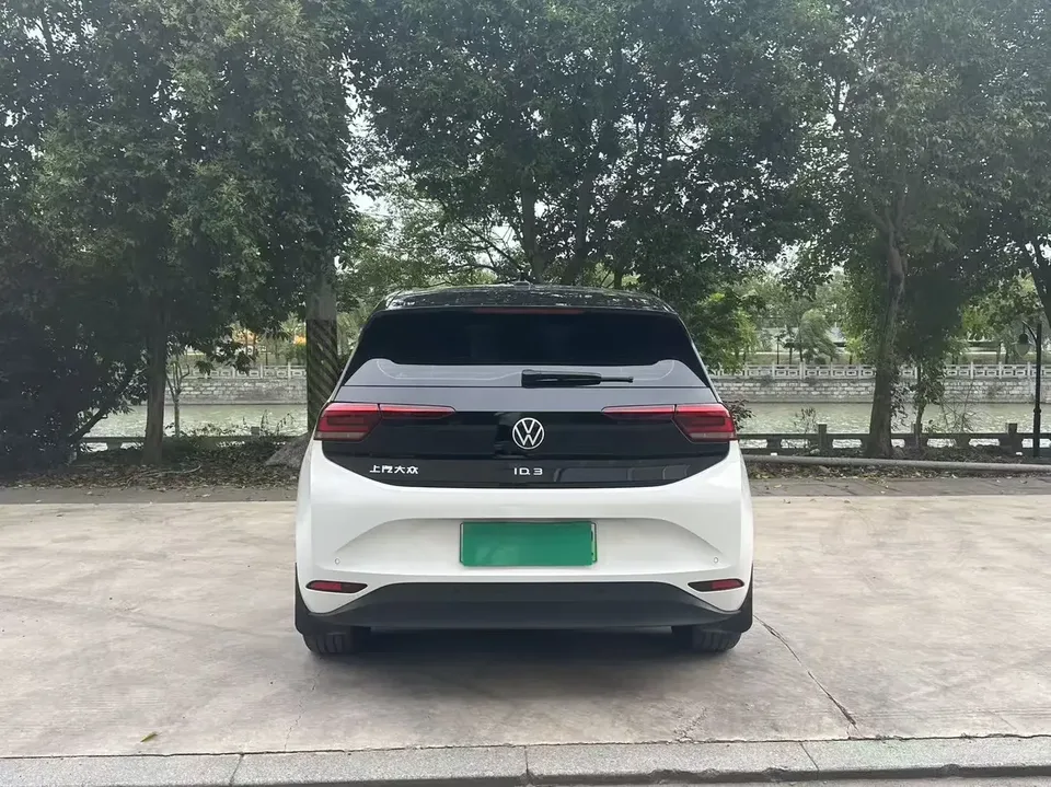 Volkswagen ID.3 Volkswagen ID.3 2025 Modified Smart Model Pure Smart Edition 2024 — thumbnail 2