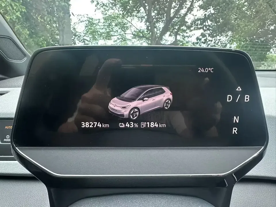 Volkswagen ID.3 Volkswagen ID.3 2025 Modified Smart Model Pure Smart Edition 2024 — thumbnail 3