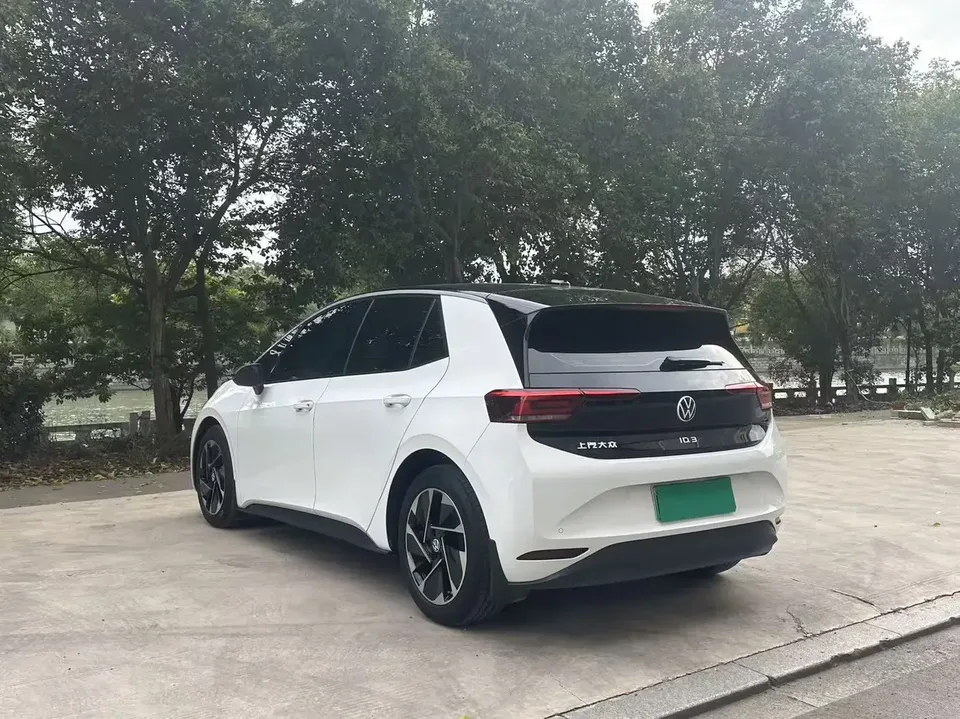 Volkswagen ID.3 Volkswagen ID.3 2025 Modified Smart Model Pure Smart Edition 2024 — thumbnail 4