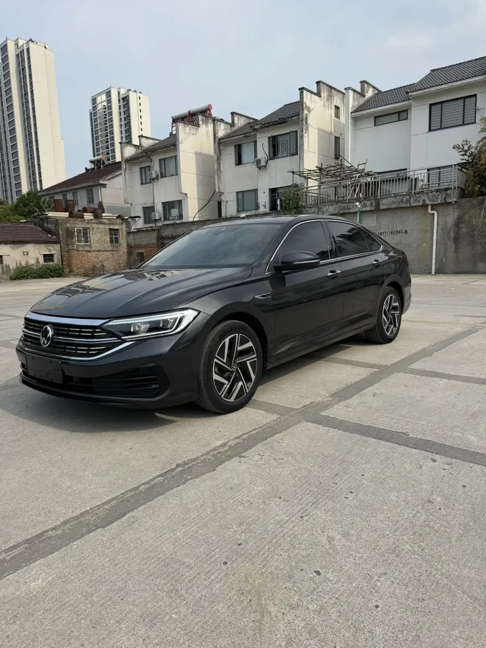 Volkswagen Sagitar Sagitar 2023 300TSI DSG Beyond Edition 2023 — photo 1, buy with delivery to Moscow