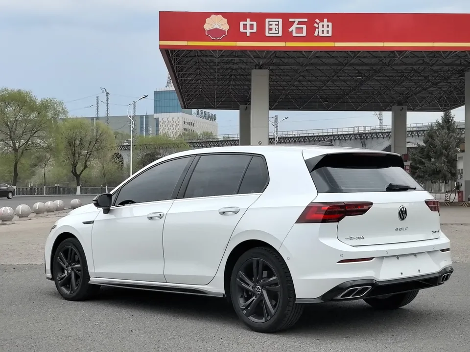 Volkswagen Golf golf 2021 280TSI DSG R-Line 2022 — thumbnail 2