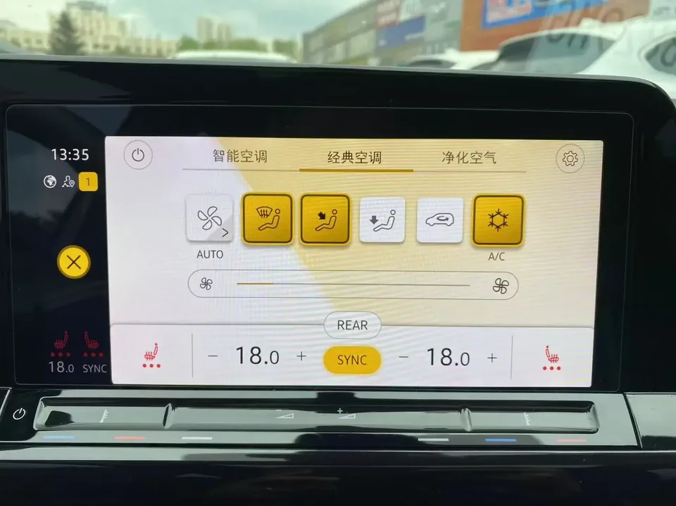 Volkswagen Golf golf 2021 280TSI DSG R-Line 2022 — thumbnail 3