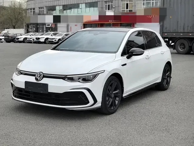 Volkswagen Golf golf 2021 280TSI DSG R-Line 2022 — photo 1, buy with delivery to Moscow