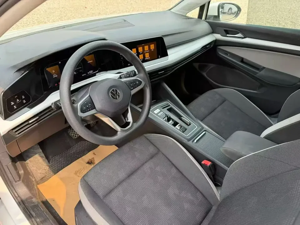 Volkswagen Golf golf 2023 200TSI DSG 2023 — thumbnail 3