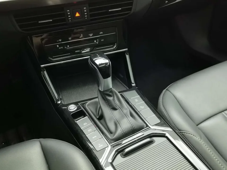 Volkswagen Passat PHEV Passat PHEV 2020 430PHEV Hybrid Elite Edition National V 2022 — thumbnail 5