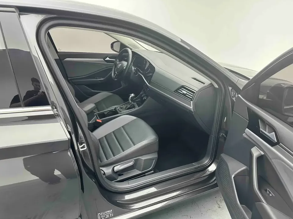 Volkswagen Sagitar Sagitar 2021 200TSI DSG Comfort Smart Edition 2022 — thumbnail 5