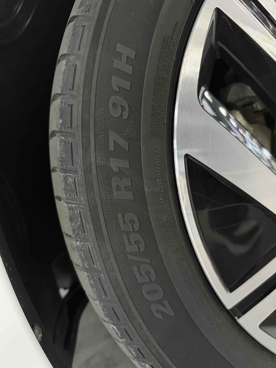 Volkswagen Sagitar Sagitar 2023 280TSI DSG Transcendence Lite 2022 — thumbnail 3