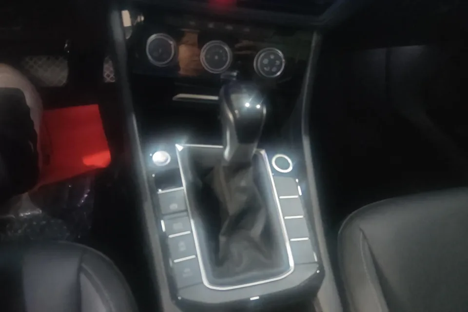 Volkswagen Sagitar Sagitar 2022 280TSI DSG Beyond Edition 2022 — thumbnail 4