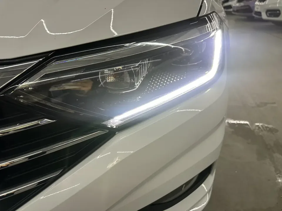 Volkswagen Sagitar Sagitar 2021 200TSI DSG Beyond Edition 2022 — thumbnail 3