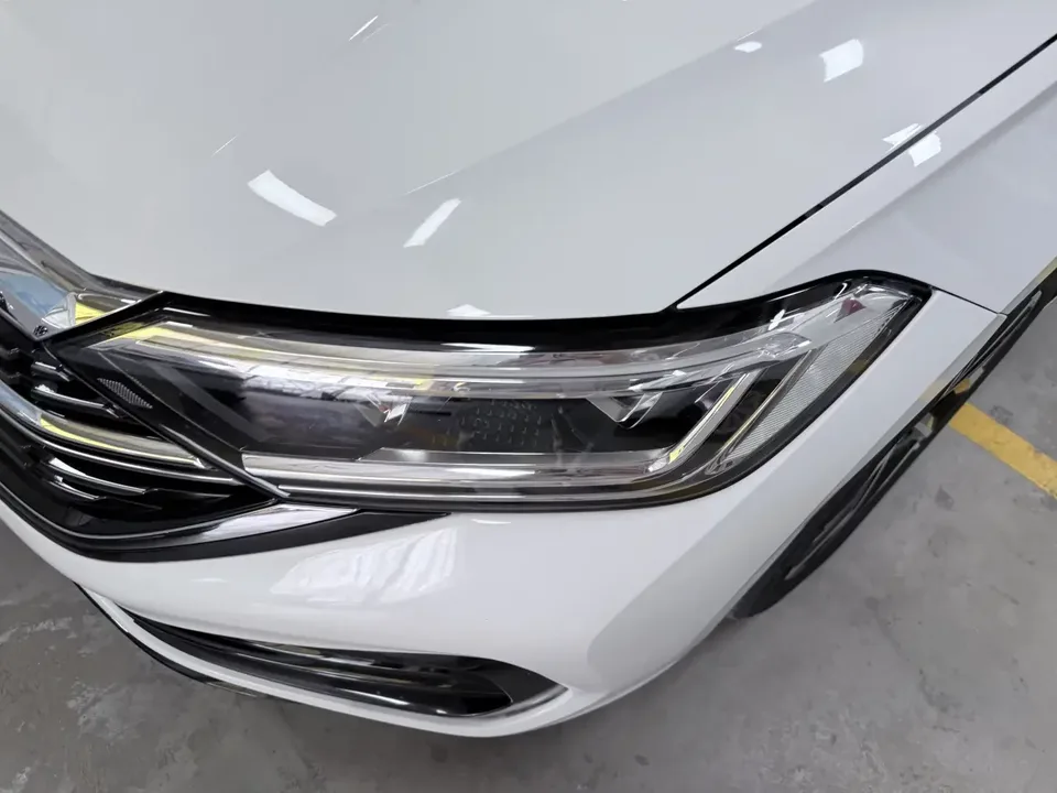 Volkswagen Sagitar Sagitar 2023 200TSI DSG Flying Edition 2023 — thumbnail 2