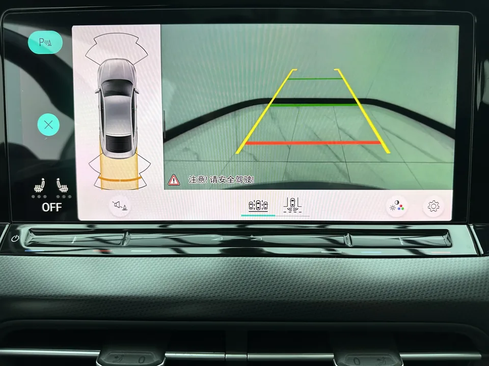 Volkswagen Lamando Lingdu 2022 Lingdu L 280TSI DSG Cool Edition 2022 — thumbnail 3