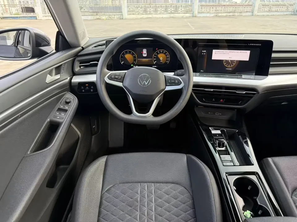 Volkswagen Lamando Lingdu 2024 Lingdu L 200TSI DSG Hot Edition 2024 — миниатюра 3