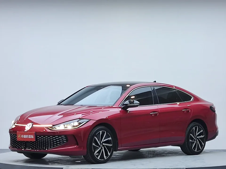 Volkswagen Lamando Lingdu 2022 Lingdu L 280TSI DSG Hot Edition 2022 — photo 1, buy with delivery to Moscow