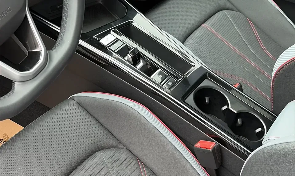 Volkswagen Lamando Lingdu 2024 Lingdu L 280TSI DSG Cool Edition 2024 — thumbnail 3
