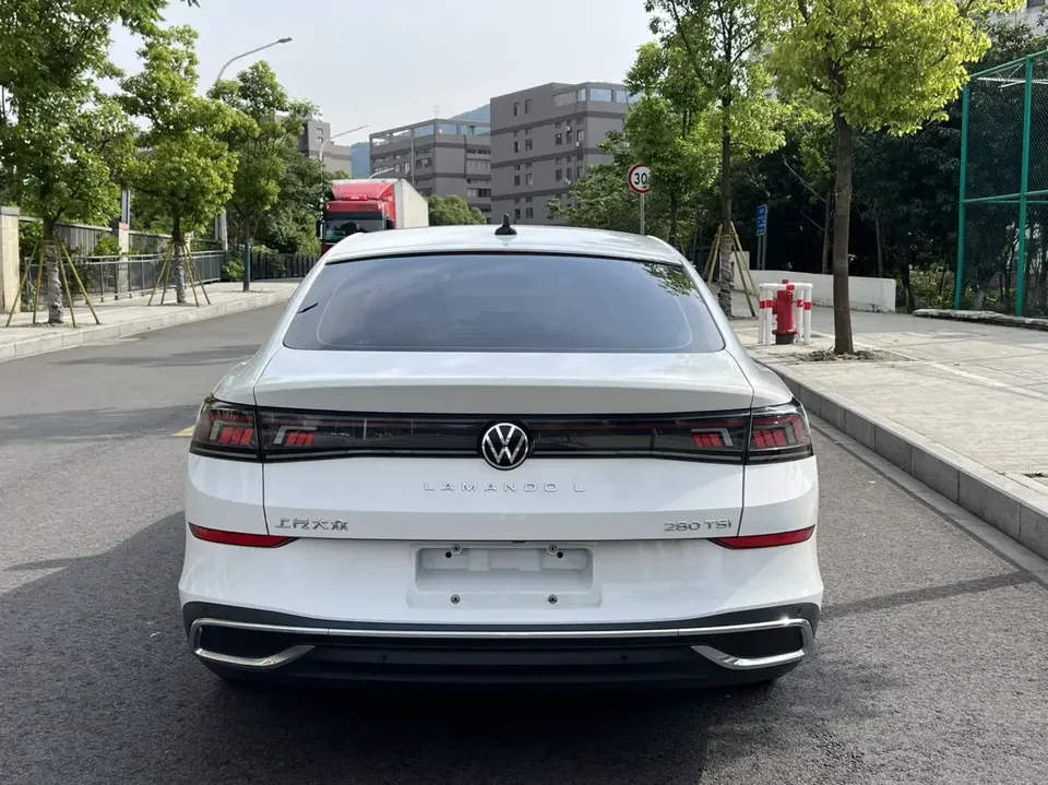Volkswagen Lamando Lingdu 2023 Lingdu L 280TSI DSG Cool Edition 2023 — thumbnail 2