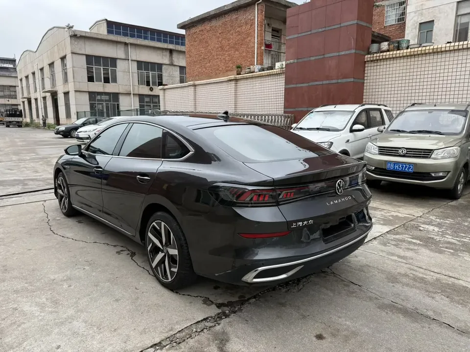 Volkswagen Lamando Lingdu 2024 Lingdu L 280TSI DSG Cool Edition 2024 — thumbnail 4