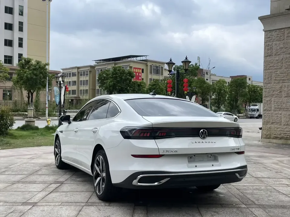 Volkswagen Lamando Lingdu 2023 Lingdu L 280TSI DSG Cool Edition 2023 — thumbnail 4