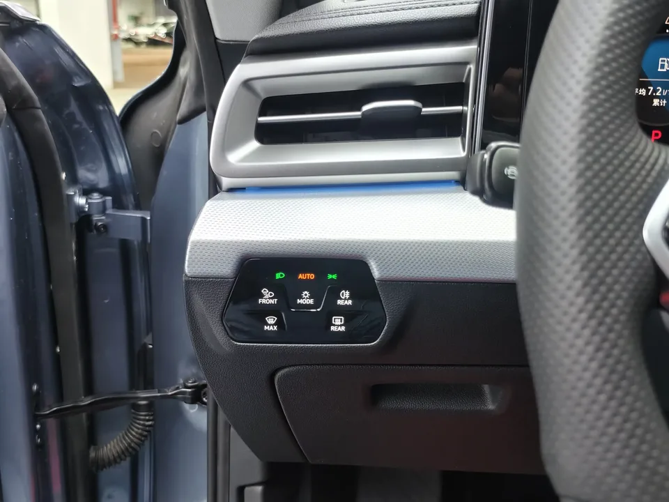Volkswagen Lamando Lingdu 2022 Lingdu L 280TSI DSG Cool Edition 2022 — thumbnail 5